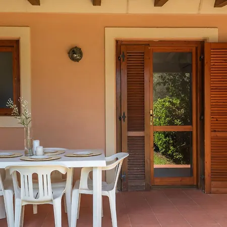 San Teodoro Apartments *