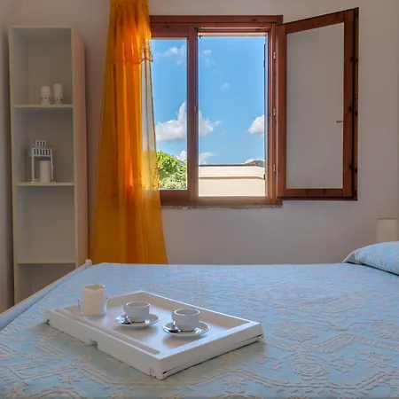 Lejlighed San Teodoro Apartments